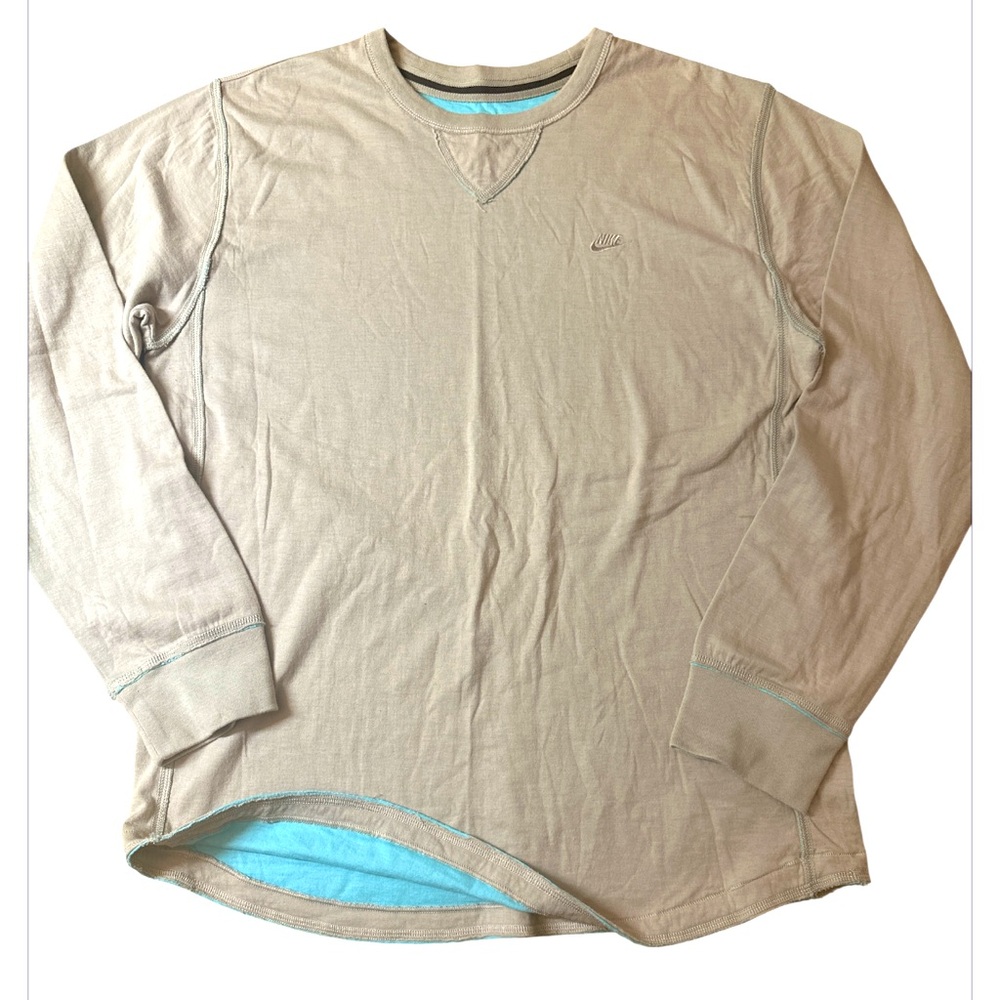 NIKE long sleeve top